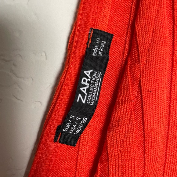 Zara Orange Sleeveless  V Neck Bodysuit…Small size Great Stretch.Gently used! - Picture 3 of 7